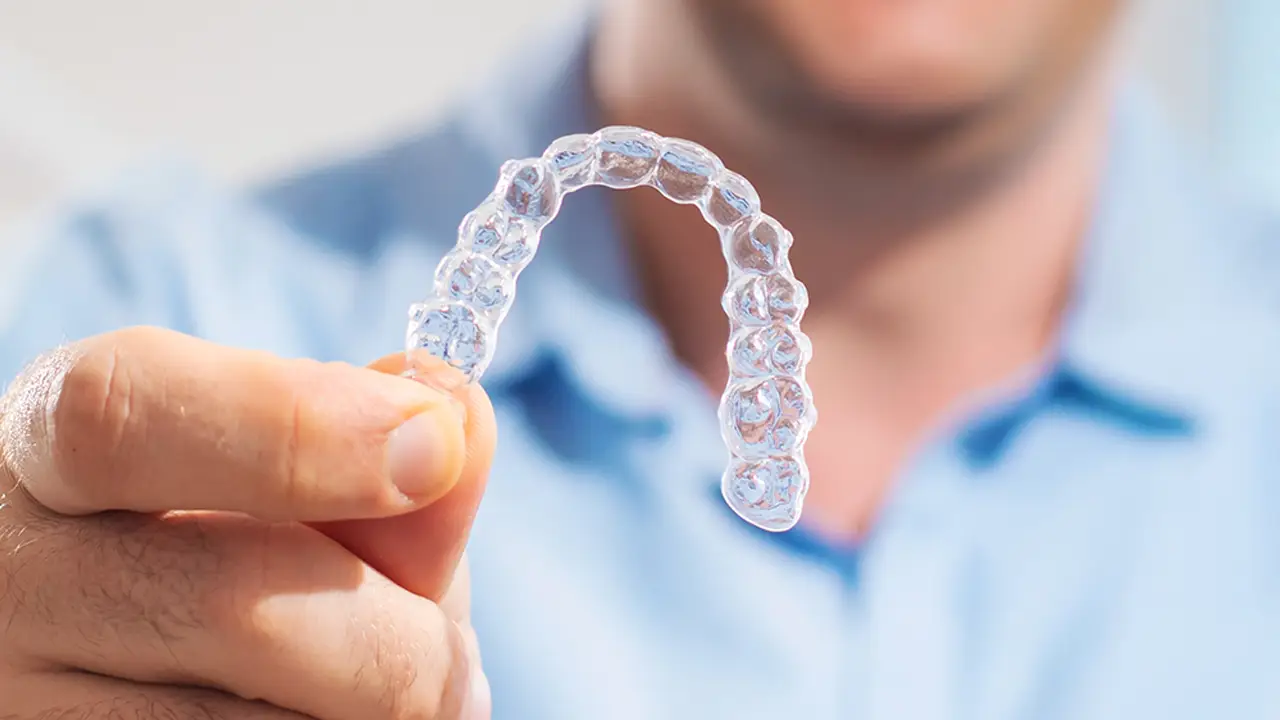 Ortodonzia trasparente a Olbia – allineatori trasparenti per sorridere senza apparecchio Ortodonzia trasparente a Olbia - allineatori trasparenti per sorridere senza apparecchio